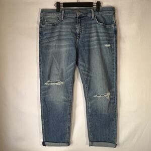 NWT JOE'S Women's BOBBY Mid Rise Tapered Boyfriend jeans with Distressing